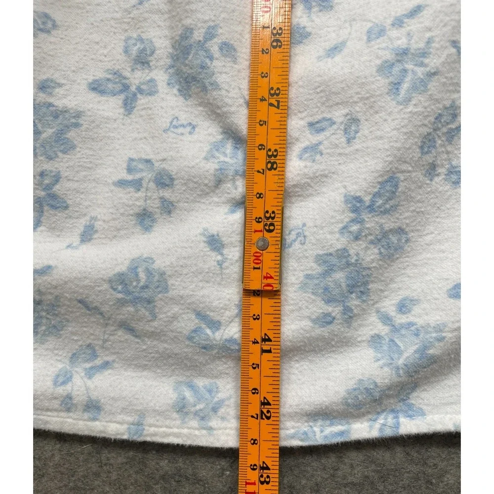 Lanz of Salzburg Nightgown White Blue Large Floral Flannel